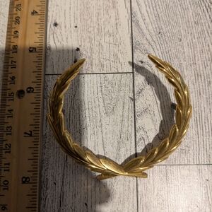 cadillac Elegant Gold Leaf Emblem